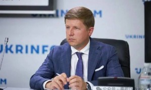 欧洲更坚定：要求删除“28点”四项主要条款！泽连斯基会投降吗？