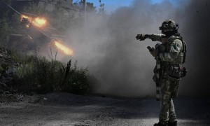 泽连斯基发出邀请，法国要派2000军人支援乌克兰，普京再度“着甲上阵”！