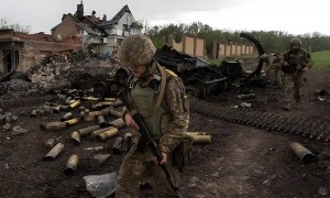 红军城越来越没有悬念了，满编不到2成，再不撤就要人地尽失