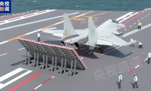 歼15DT首降福建舰，歼35的电磁保镖终于到位！航母的关键拼图补齐